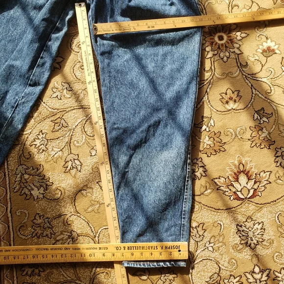Vintage Jordache 24" waist high rise pleated jeans Barrel Leg - Picture 16 of 16